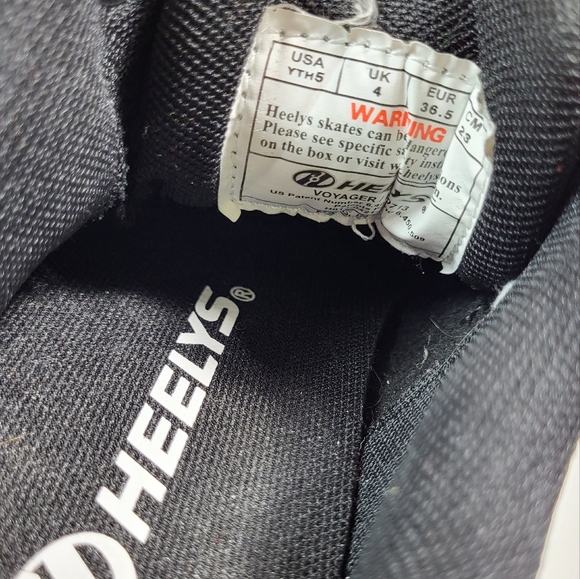 Heelys Voyager Skate Shoes Black & White Kids Size 4YTH - Picture 7 of 7